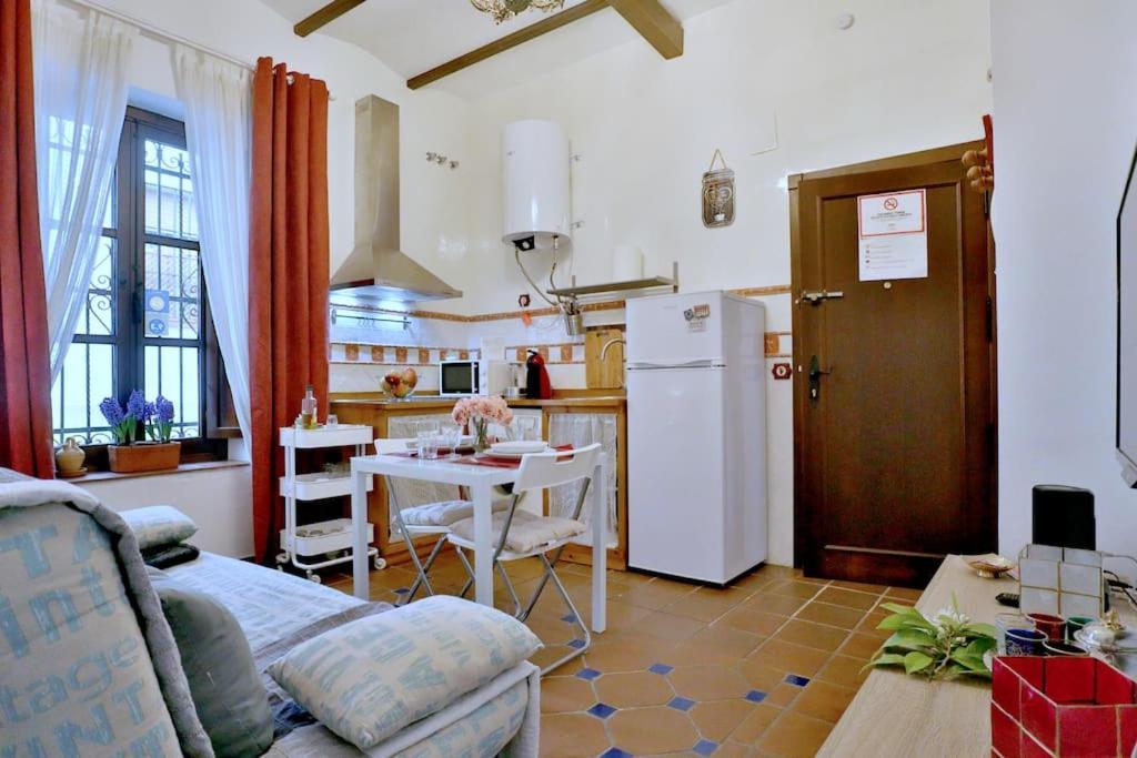 Horno24, Alojamiento Con Patio Andaluz, Tipico De Córdoba Exterior foto